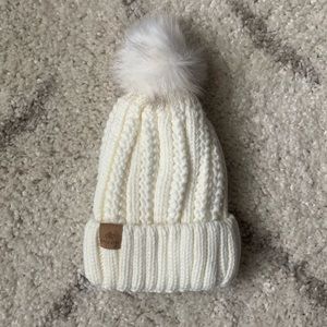 NWT Page One Winter Pom Pom Hat
